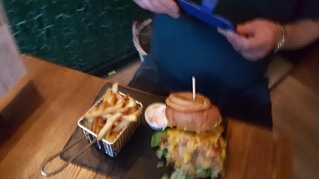 Menu_Cross Keys_Burbage_image_8