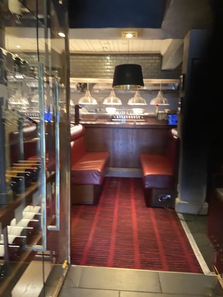 Tanny Gill_Miller & Carter Hinckley_Burbage_review