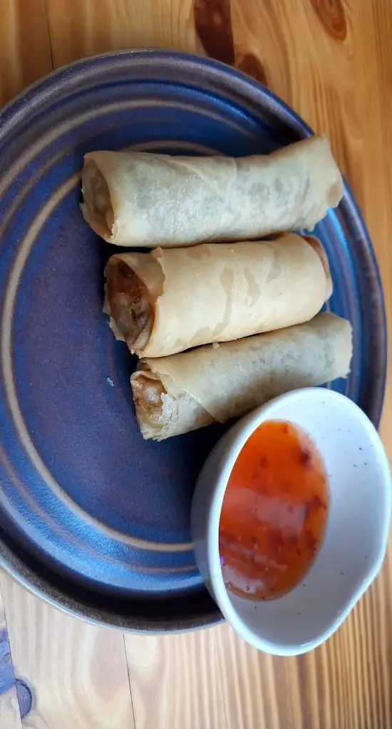 Dhru Vara_BK's SaAnu-Inn_Burbage_review