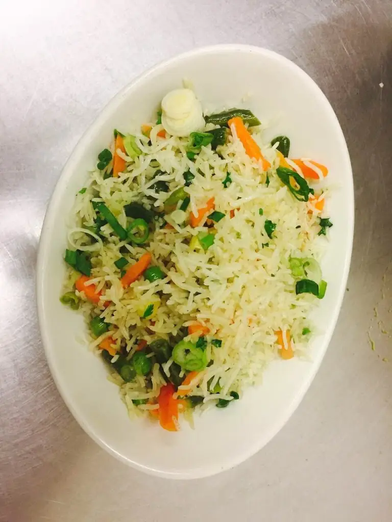 Menu_Everest Dine- Hinckley_Burbage_image_6