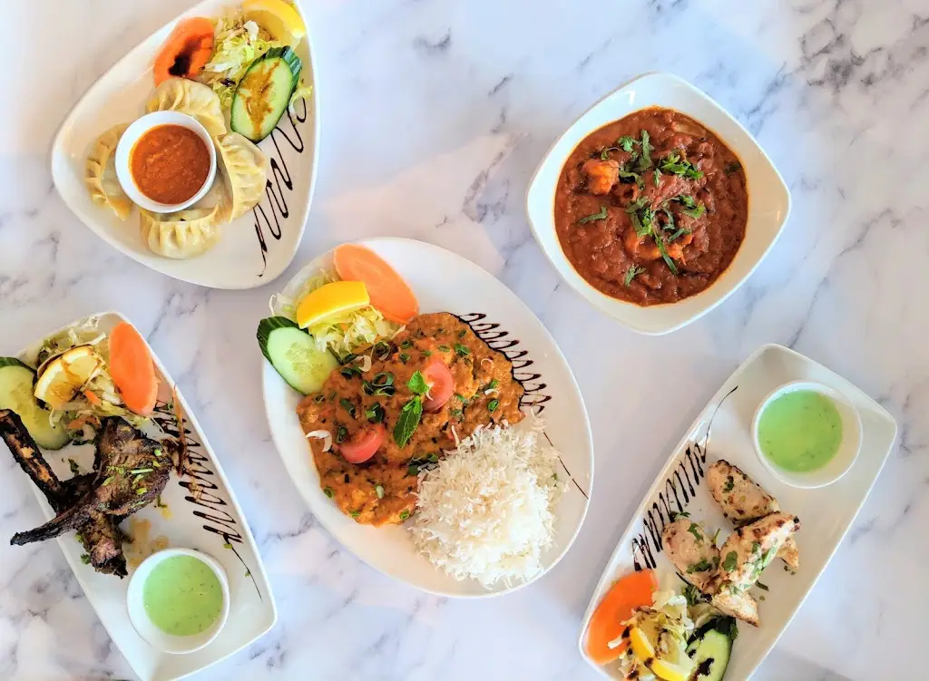 Everest Dine- Hinckley_Burbage_slider_image_2