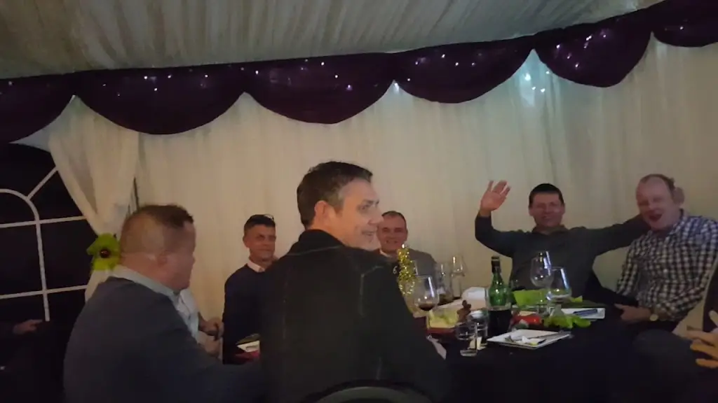 The Red Lion Inn_Burbage_slider_image_2