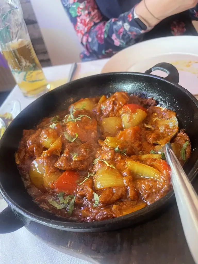 Menu_Bangla Pride_Burbage_immagine_2