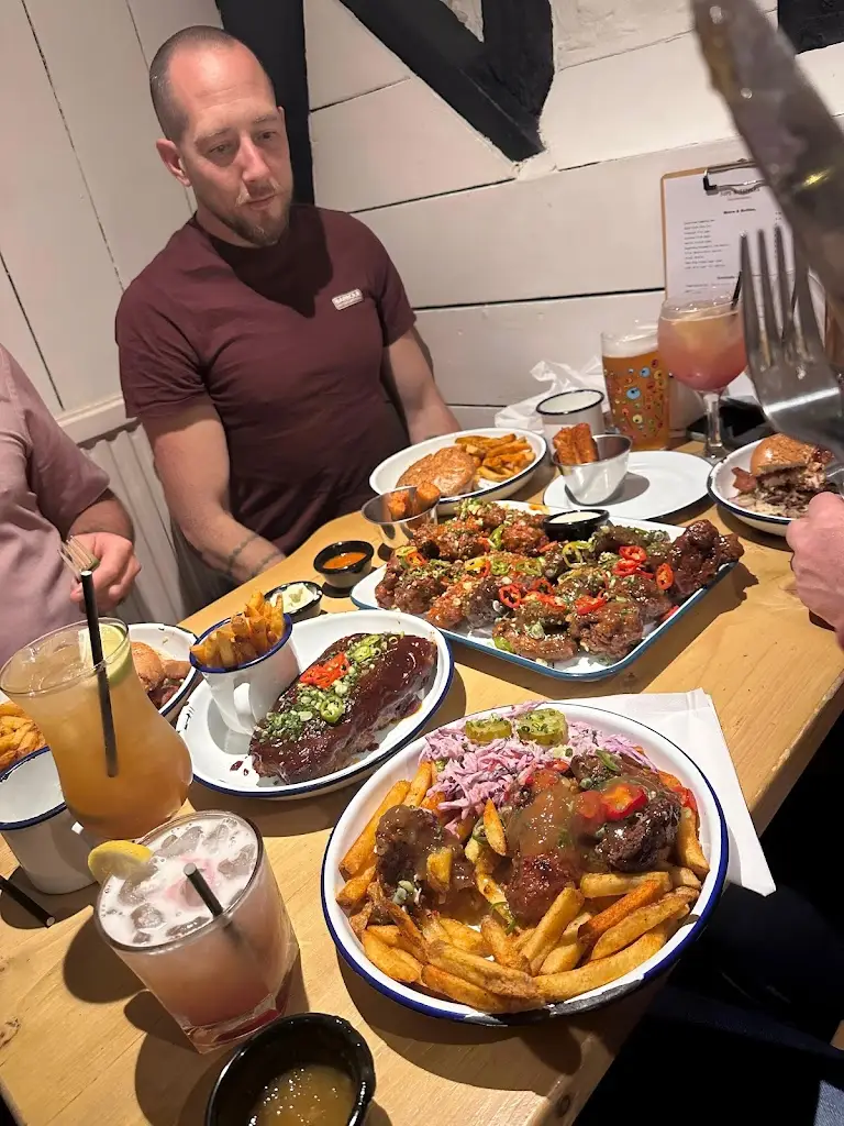 Kyle_Big 10 - Smoke & Grill_Ampthill_review