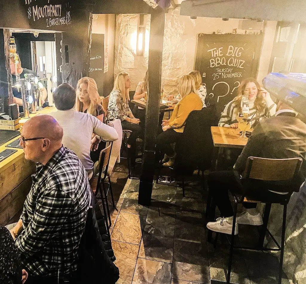 Big 10 - Smoke & Grill_Ampthill_slider_image_1