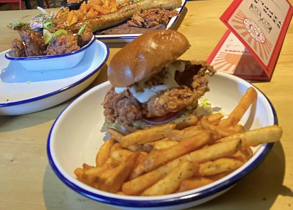 Big 10 - Smoke & Grill_Ampthill_slider_image_3