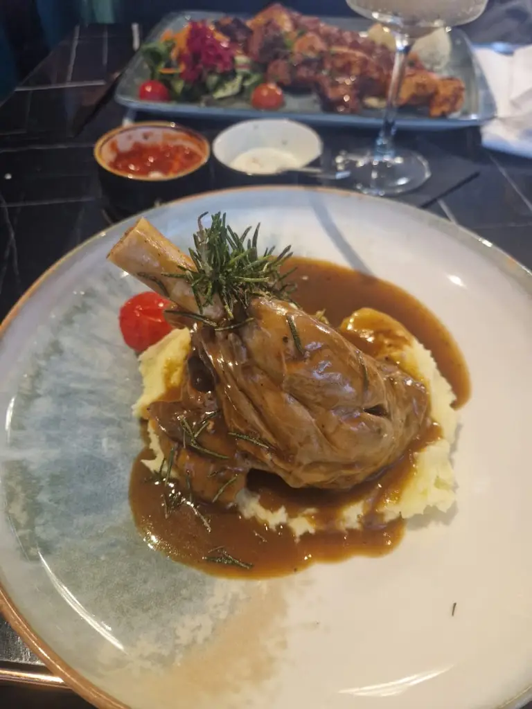 Steven T_Yaprak Burgess Hill_Burgess Hill_review