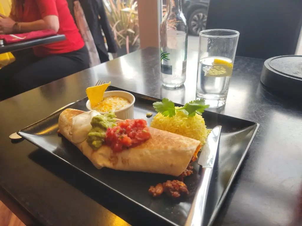 Spiral Restaurant_Burgess Hill_slider_image_3