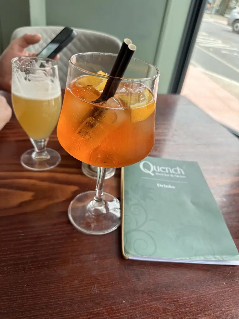 Quench Bar & Kitchen_Burgess Hill_slider_image_2