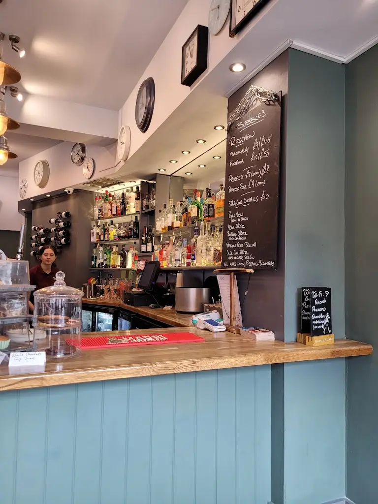 Quench Bar & Kitchen_Burgess Hill_slider_image_3