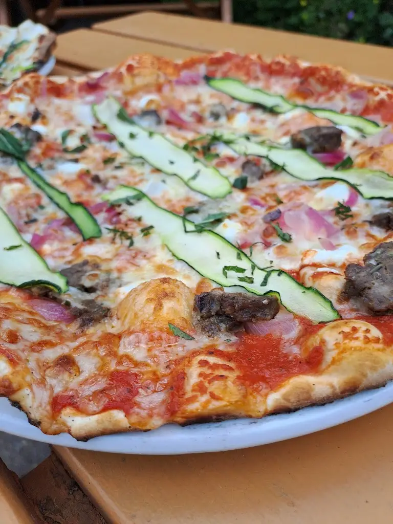 Suffolk Stonehouse_Bungay_slider_image_2