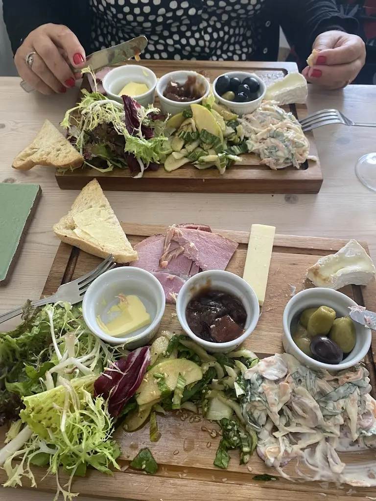 Marguerite_Earsham Street Cafe_Bungay_review