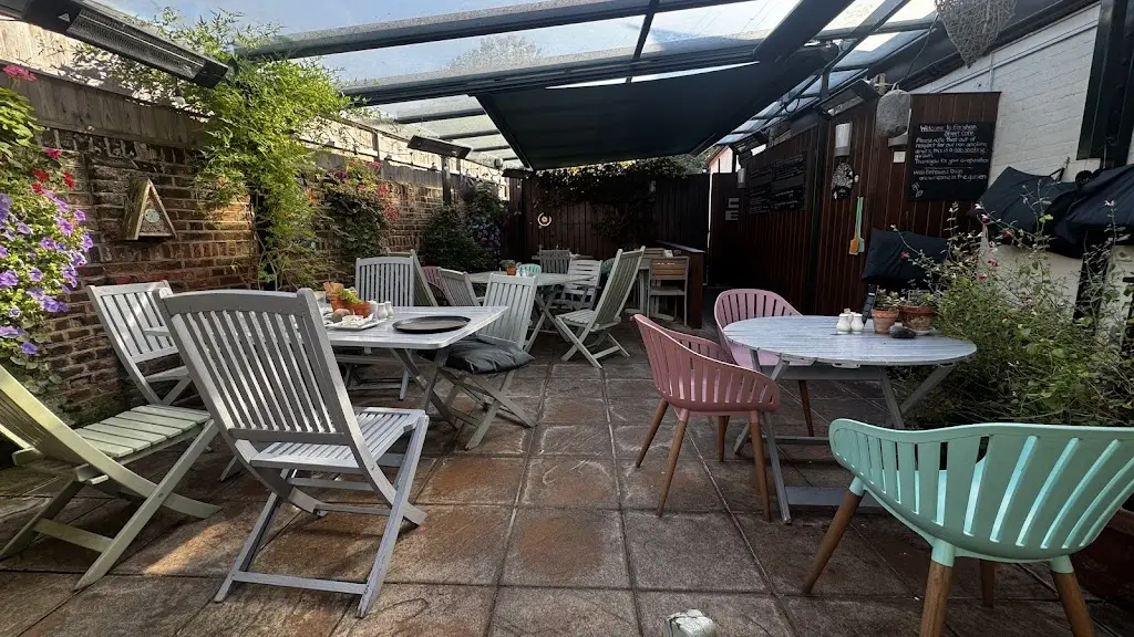 Earsham Street Cafe_Bungay_slider_image_2