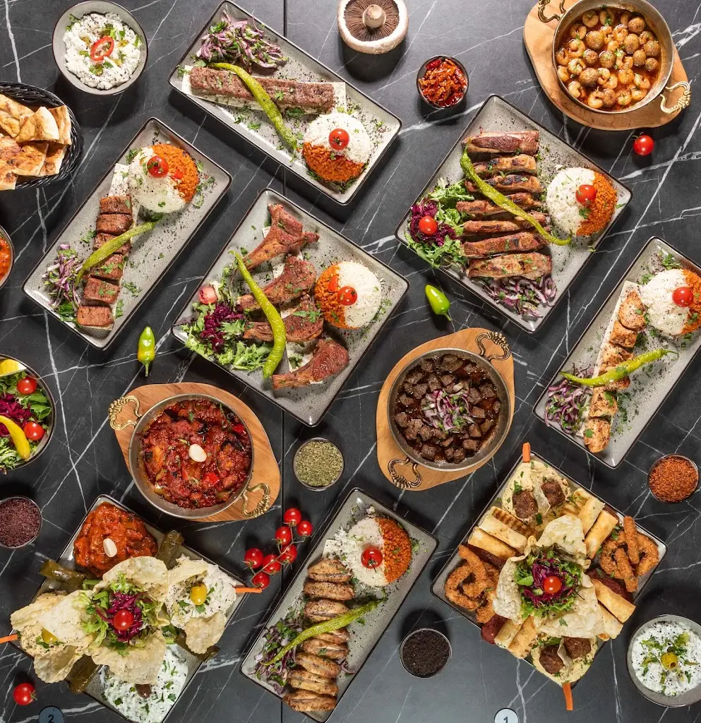 Yakamoz Meze Bar_Ampthill_slider_image_2