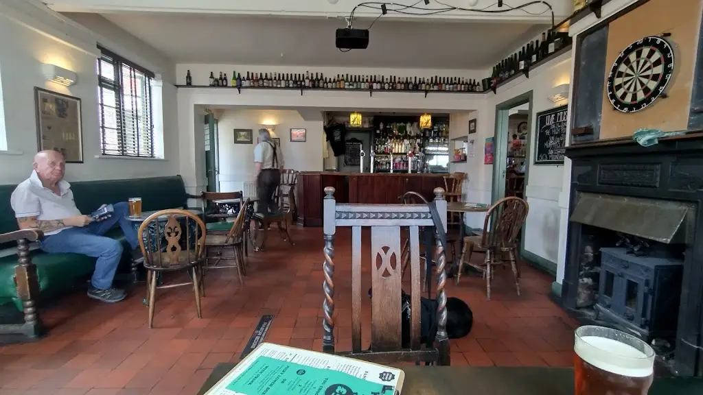 Green Dragon_Bungay_slider_image_3