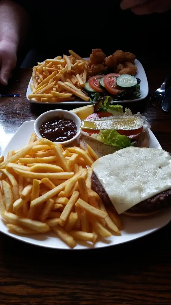 Menu_The Chequers Inn_Bungay_image_2