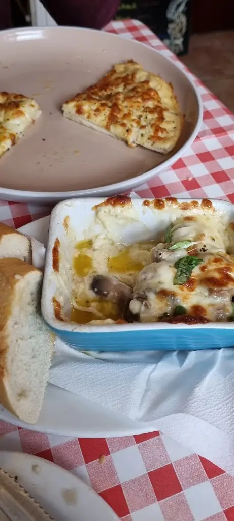 vena harwood_Donatello's ️ Italian - Ampthill_Ampthill_review