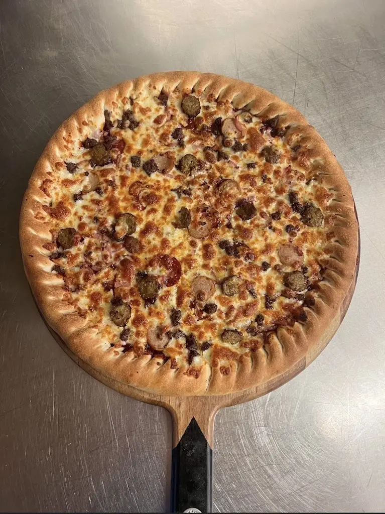 Menu_Golden Pizza Earsham_Bungay_image_9