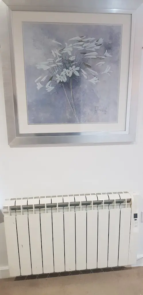 M A Khan_Mccaffertys Bar & Guest House_Bulphan_review