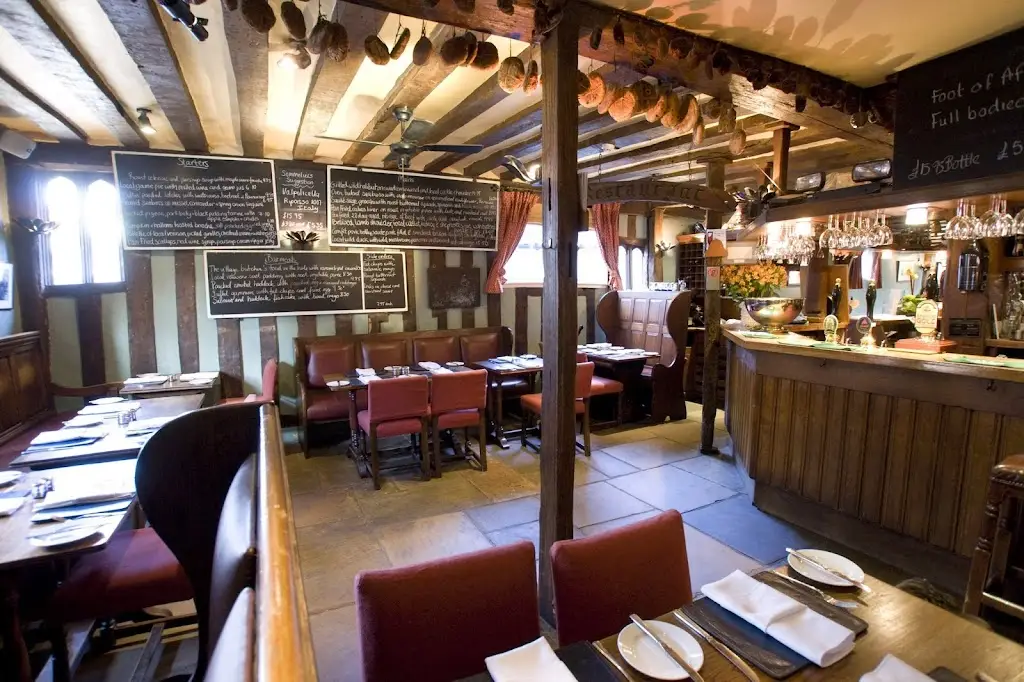 The Bell Inn - pub, restaurant, hotel & event space Restaurant in Bulphan