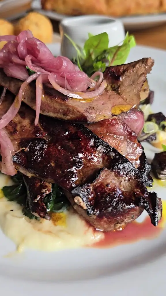 The Bell Inn - pub, restaurant, hotel & event space_Bulphan_slider_image_2