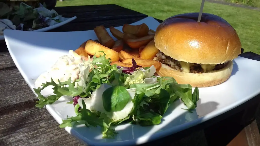 The Dog and Partridge_Bulphan_slider_image_1