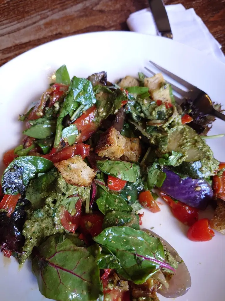 Karen Griffiths_The White Hart_Ampthill_review