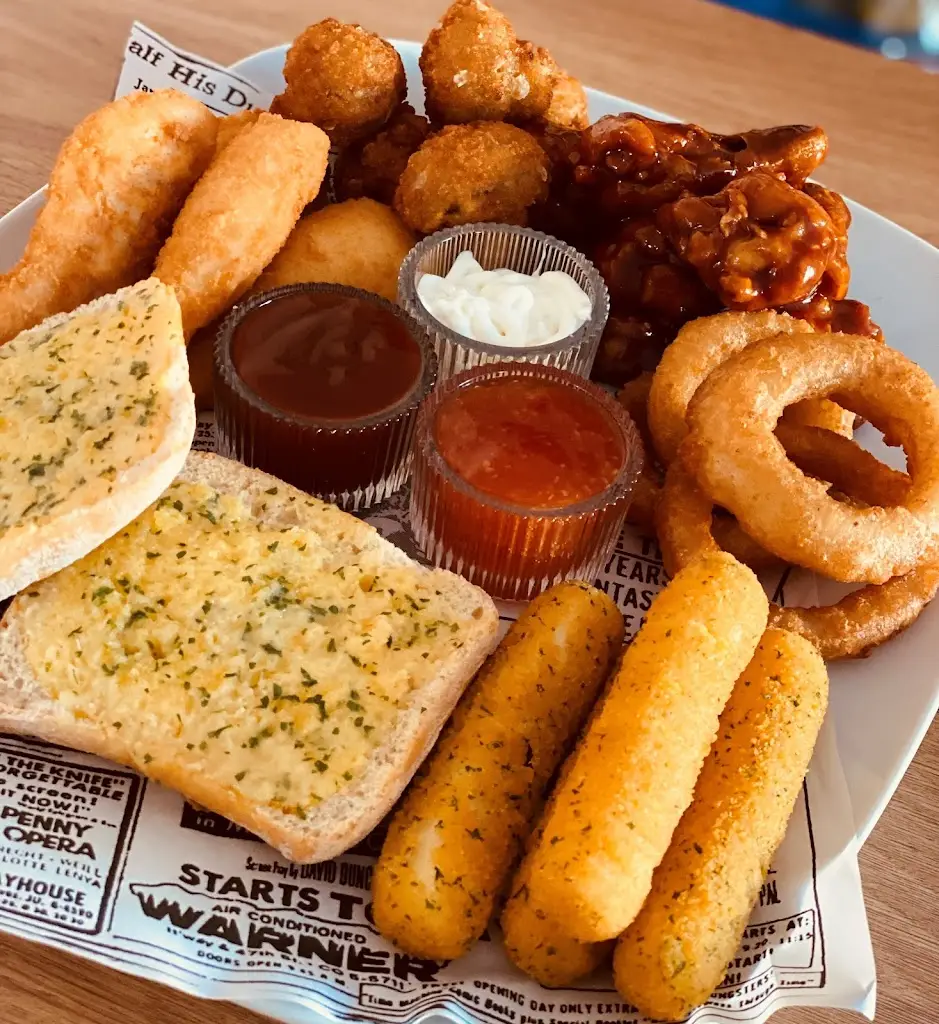 The Foxhound_Bulphan_slider_image_2