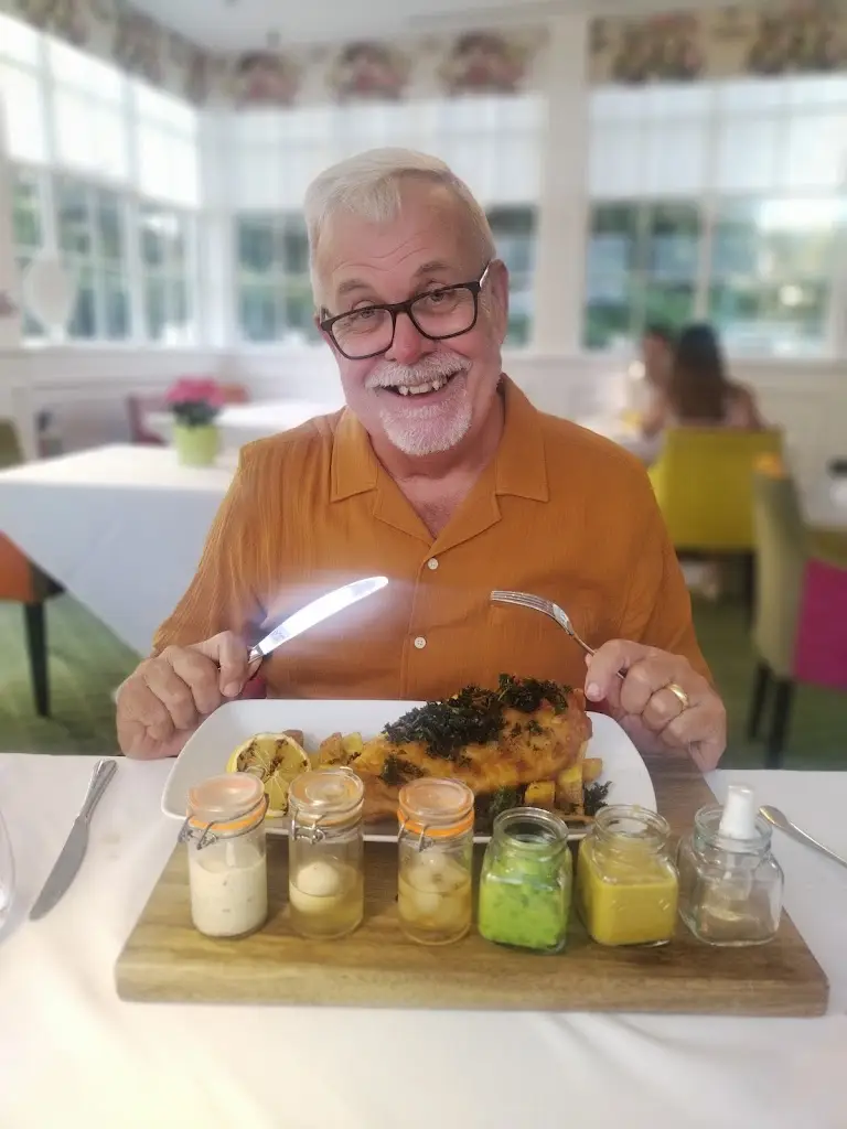 Tim Sarah_Orsett Hall Hotel, Restaurant & Spa_Bulphan_review