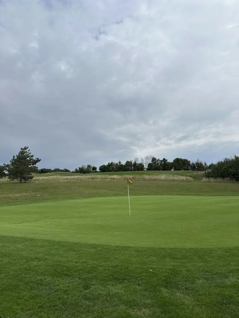 Jamal Bullen_Langdon Hills Golf Country Club & Hotel_Bulphan_review