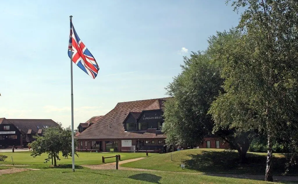 Langdon Hills Golf Country Club & Hotel Restaurant in Bulphan