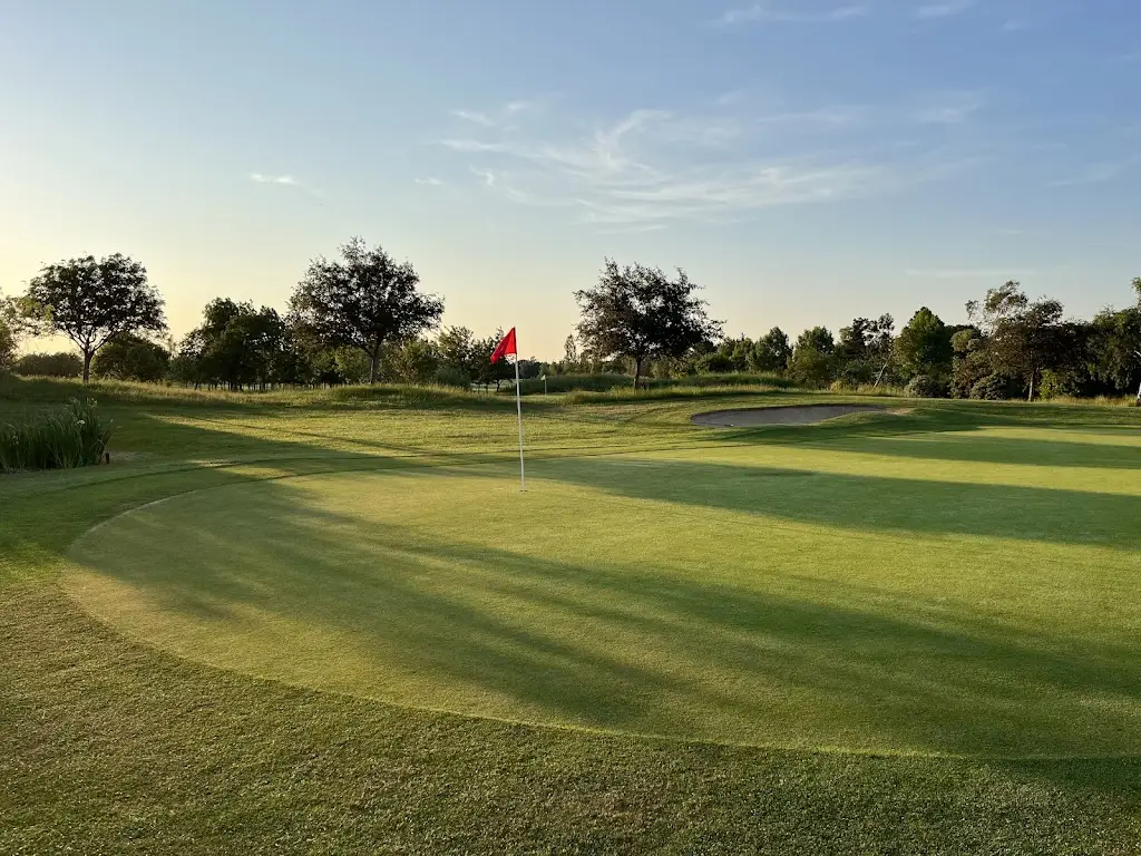 Langdon Hills Golf Country Club & Hotel_Bulphan_slider_image_3