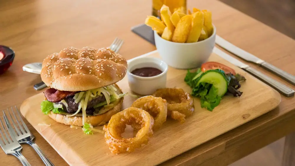 Menu_Nineteen Restaurant and Bar_Burstwick_image_3