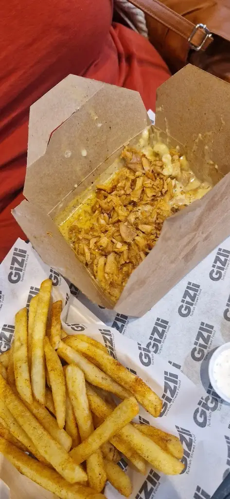 Pete Simkin_GiZli_Burton_review