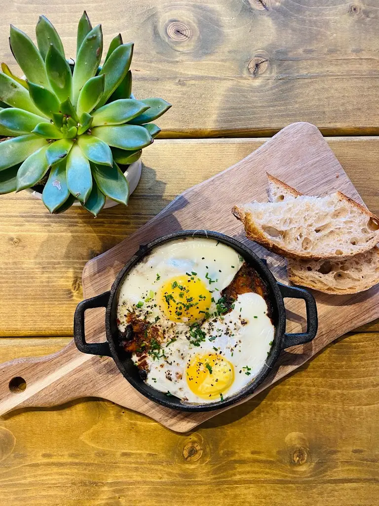 Arlo_Burley in Wharfedale_slider_image_3