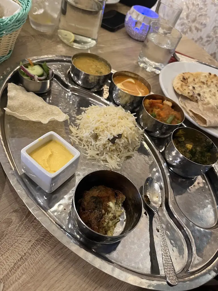 CORGAN BILLY_Sachi's Burley_Burley in Wharfedale_review