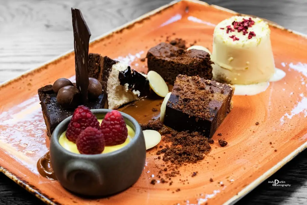 The Queens Head_Burley in Wharfedale_slider_image_2