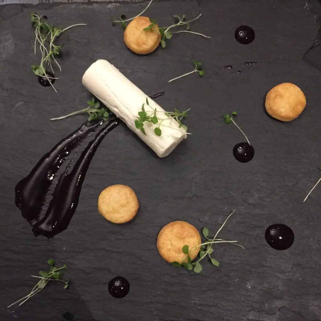 Shoo Social Media Ltd_The Clevedon Restaurant_Burley in Wharfedale_review