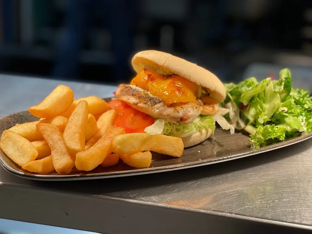 The Greyhound Inn_Burton on the Wolds_slider_image_3