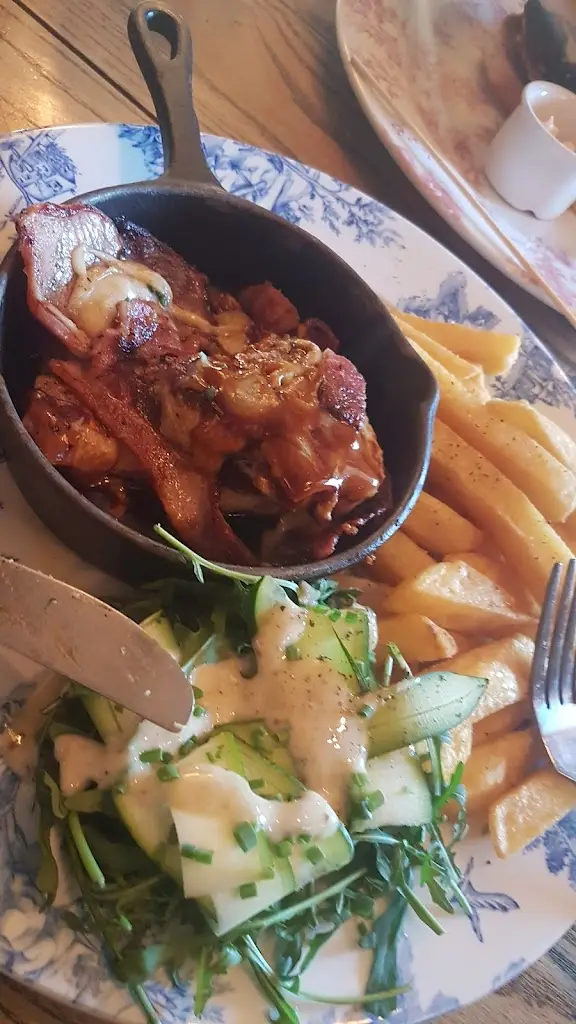 Menu_The Wheatsheaf_Burton Joyce_image_9