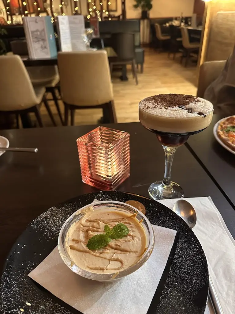 Necmi_La Vela Ristorante_Burnham-on-Sea_review