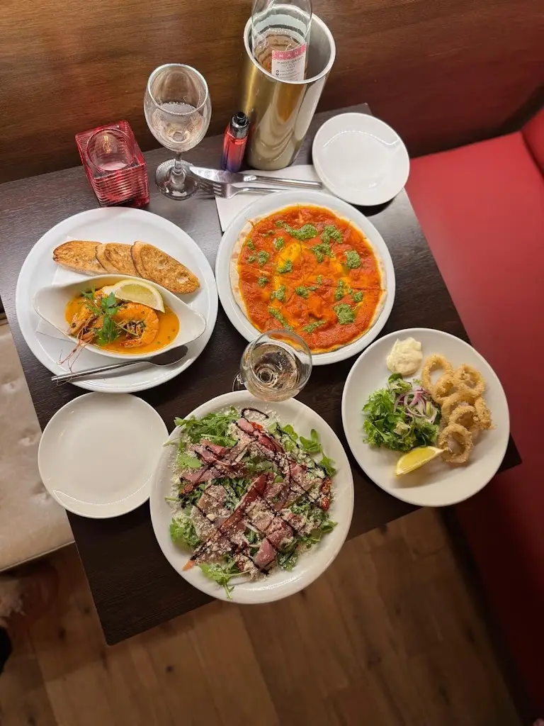 Kayra kerem Aydın_La Vela Ristorante_Burnham-on-Sea_review