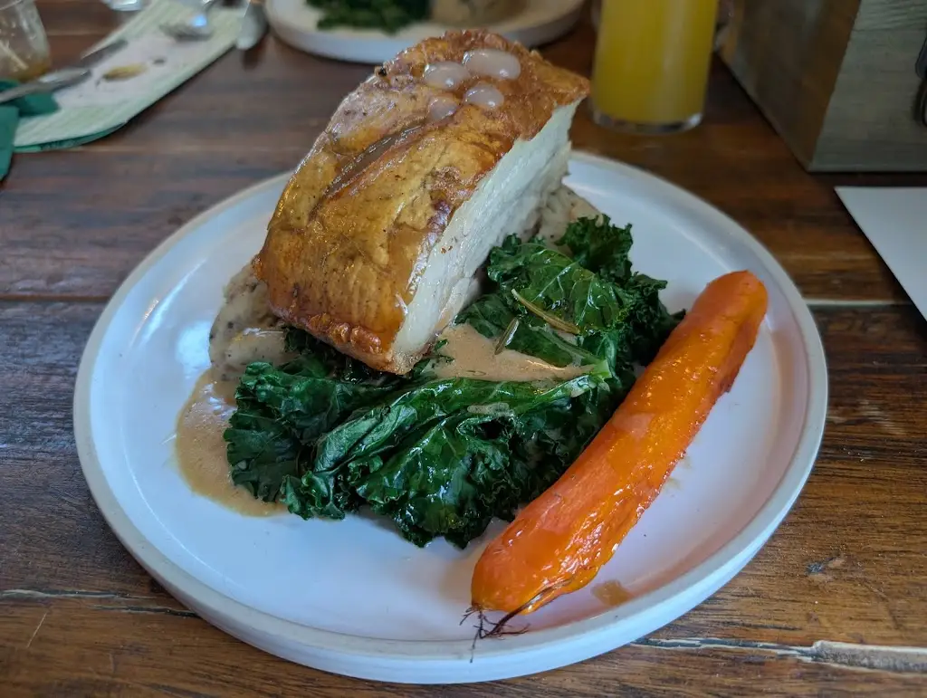 Nick Thomas_Dunstan Housen Inn_Burnham-on-Sea_review