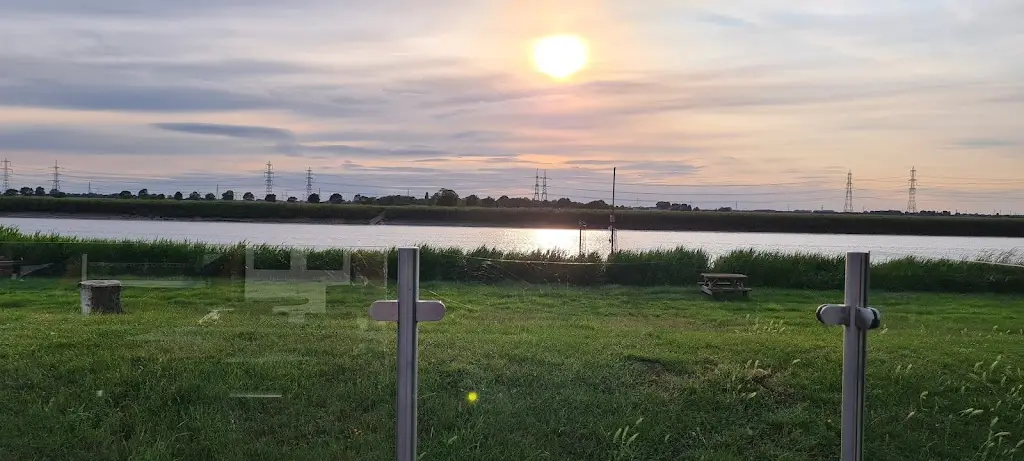 Wayne Bousfield_Ferry House Inn_Burton upon Stather_review