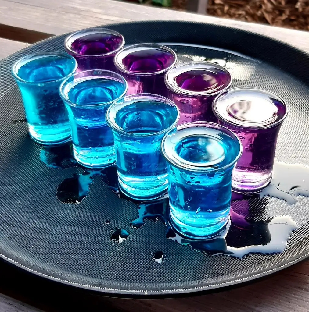 Isabelloney_The Old Sun_Ampthill_review