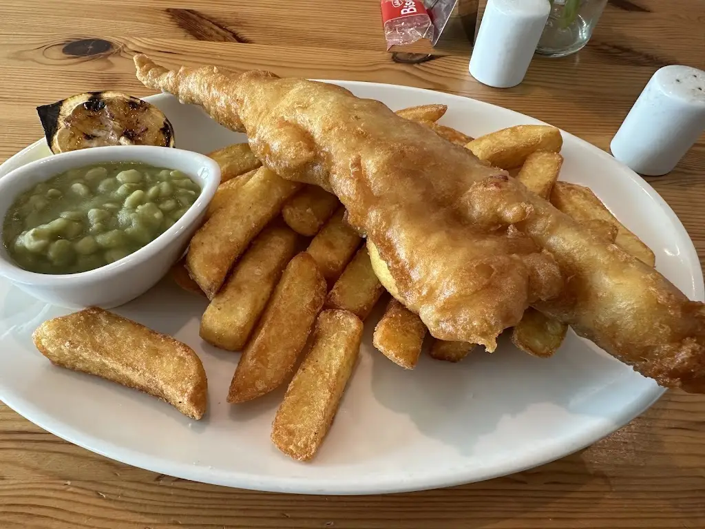 Steven Davidson_The Swallowtail_Burnham-on-Crouch_review