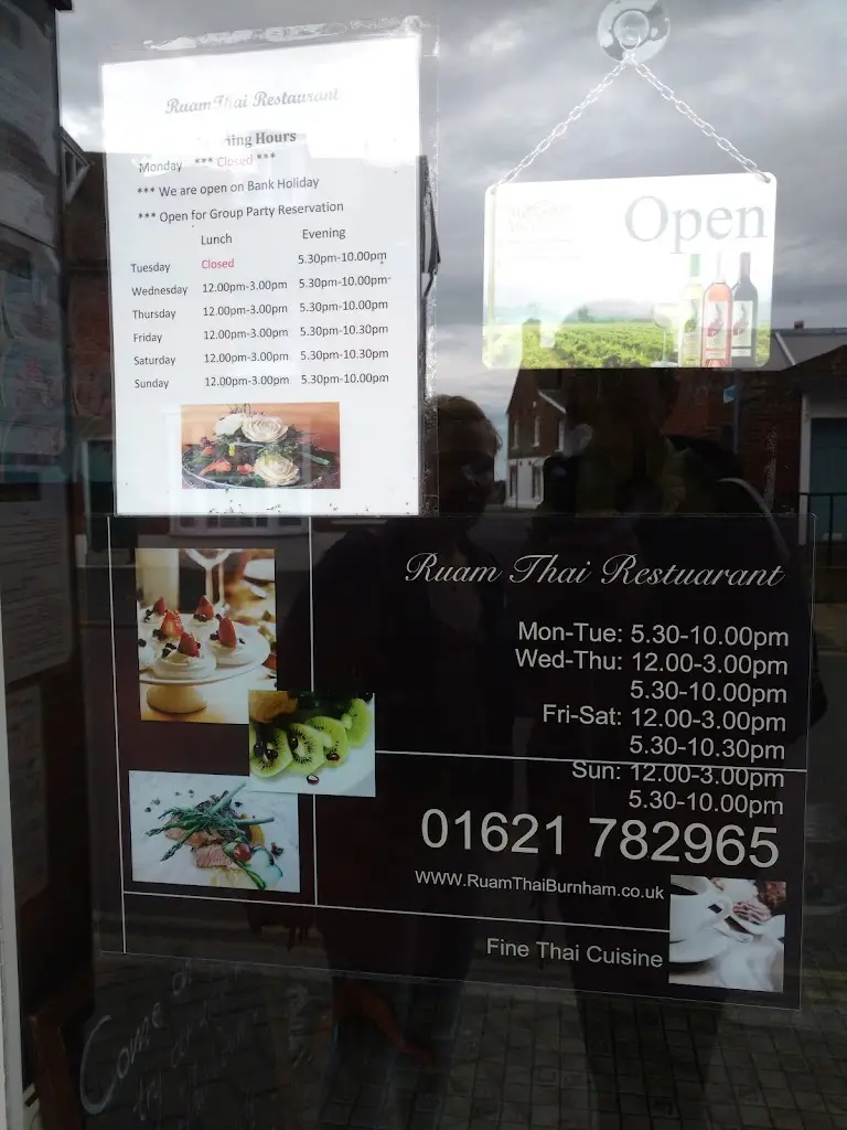 Menu_Ruam Thai Restaurant_Burnham-on-Crouch_image_2