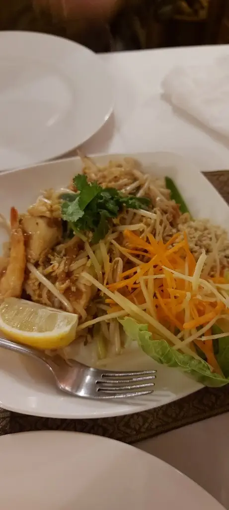 Menu_Ruam Thai Restaurant_Burnham-on-Crouch_image_4