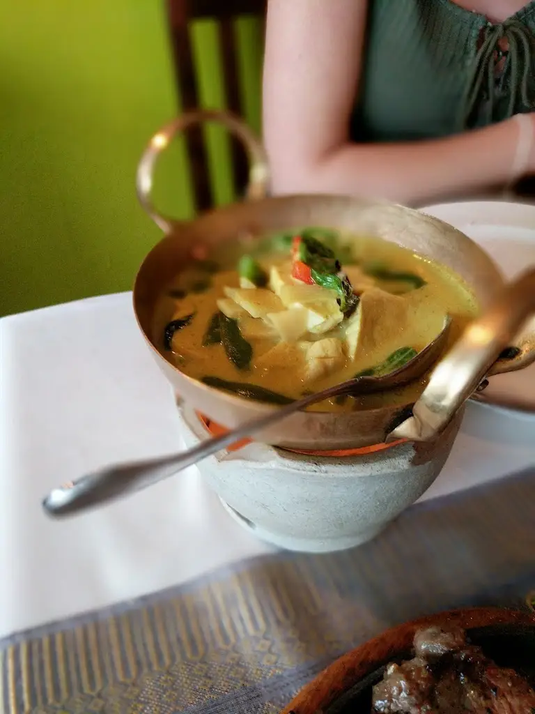 Shane Kirca_Ruam Thai Restaurant_Burnham-on-Crouch_review