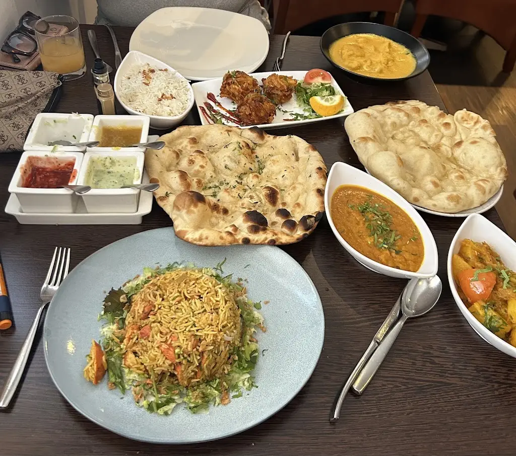 Bengal Fox_Burwell_slider_image_3